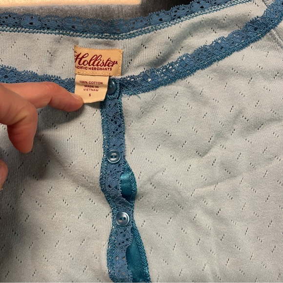 Rare Vintage y2k Hollister Blue Lace-Trim Cardigan top size small - Picture 3 of 9